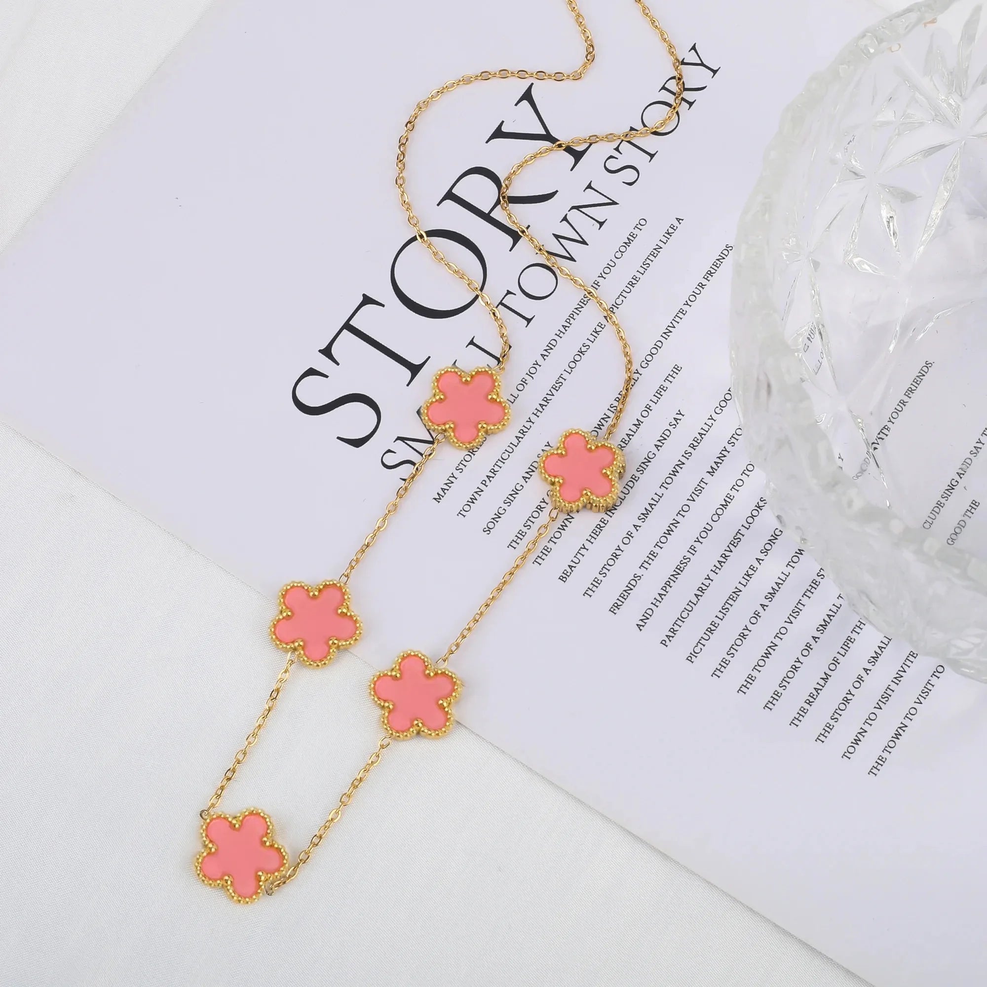 kit completo de colar, brinco e pulceira de aço inoxidavel quatro folhas